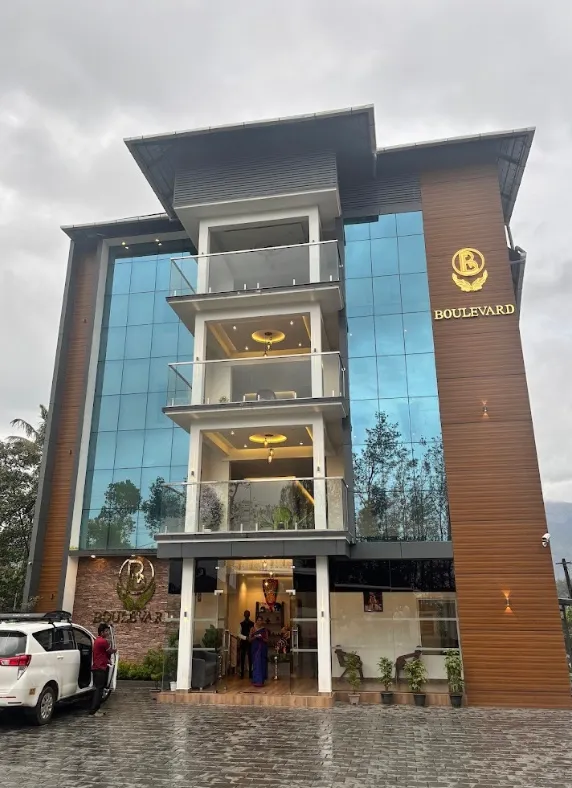 Boulevard Hotel, Munnar