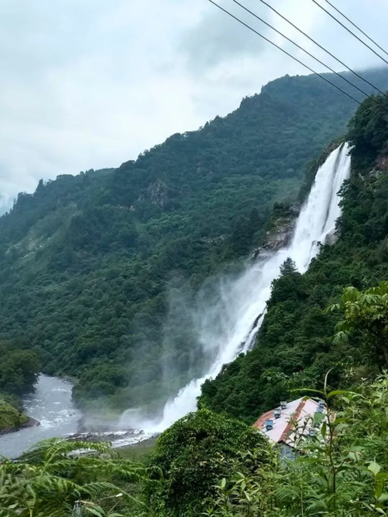 Shergaon to Guwahati Airport - Departure