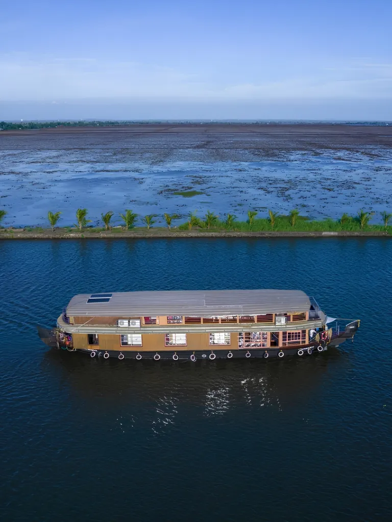 Alleppey Houseboat