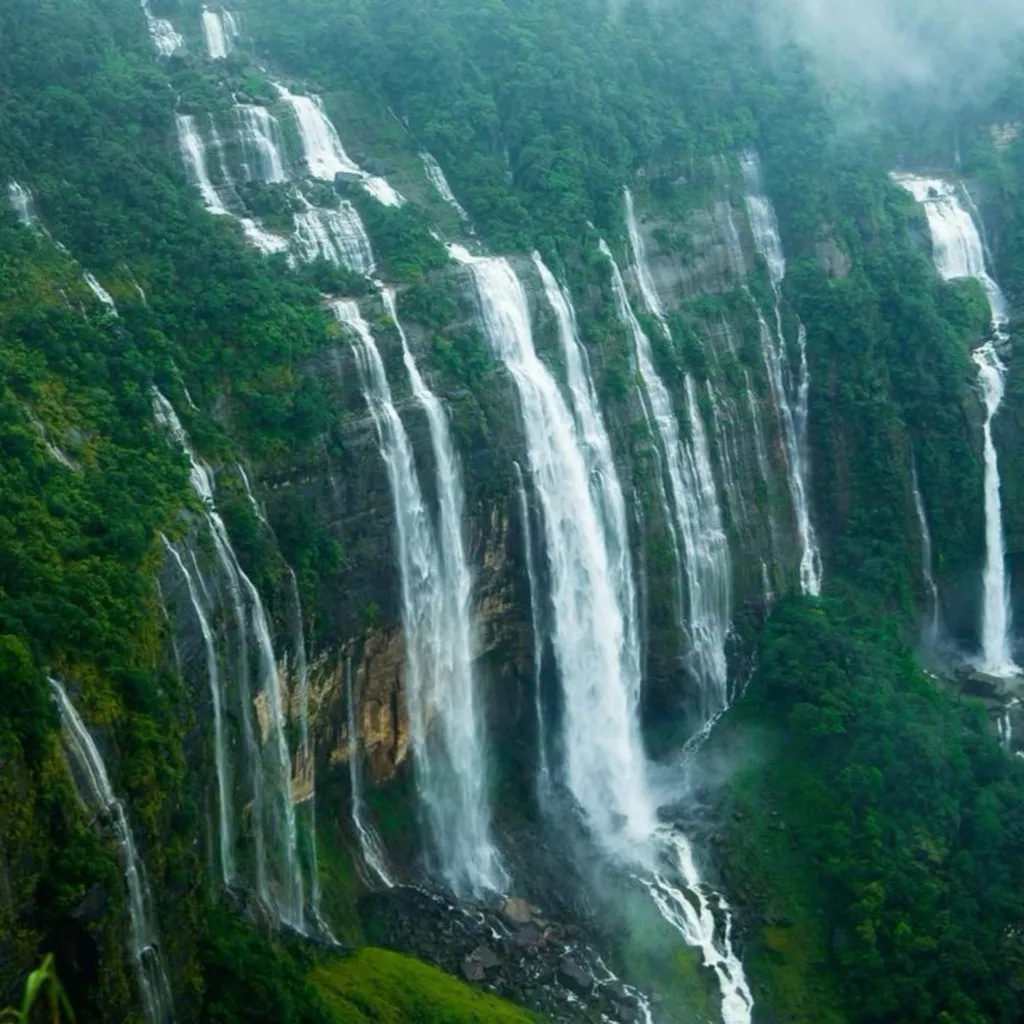 Seven Sisters Waterfall