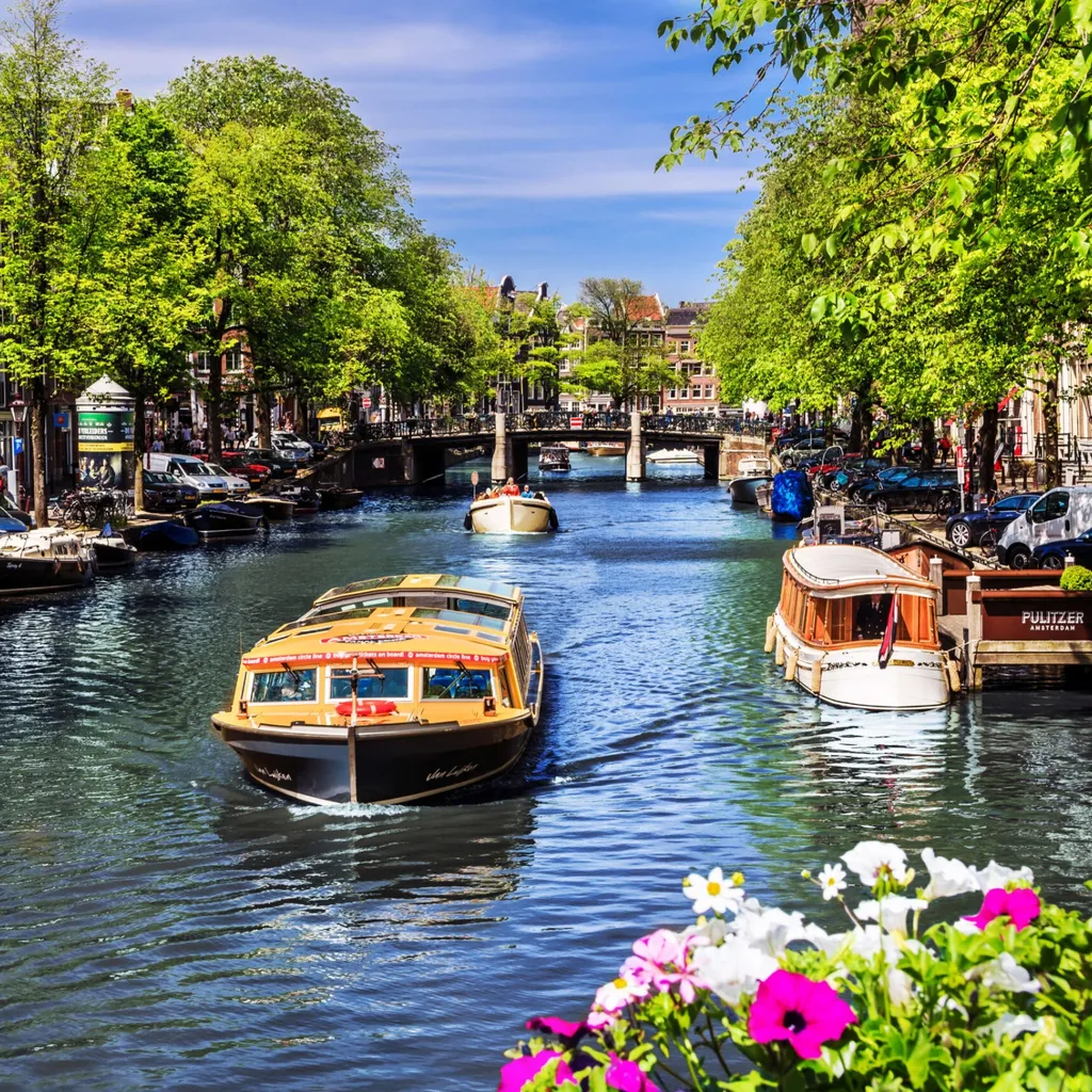 Canal Cruise