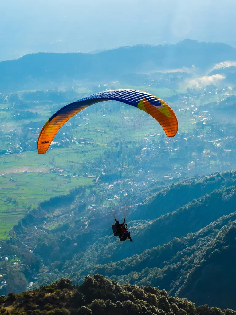 Cycles & Paraglides