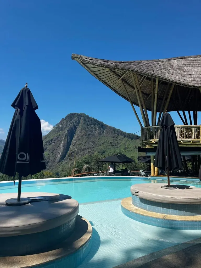 Ravana Pool Club