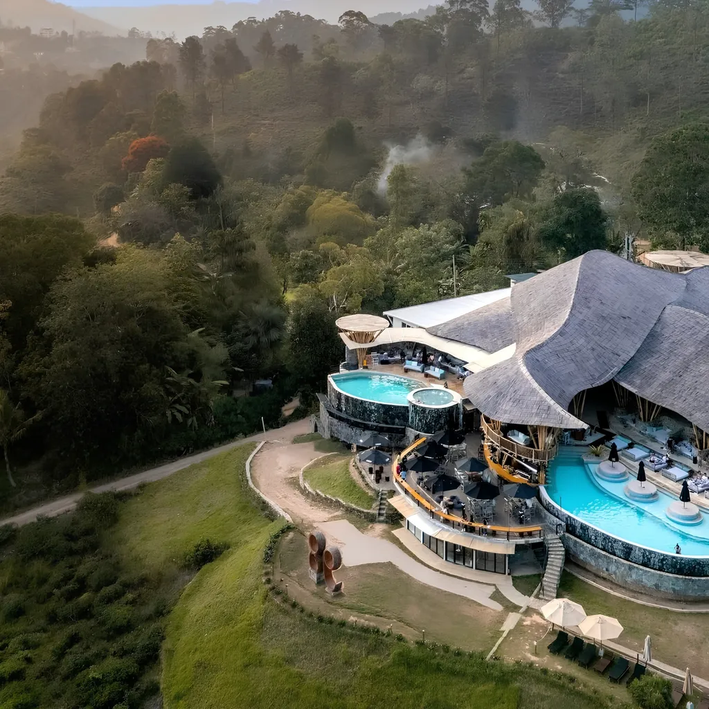 Ravana Pool Club