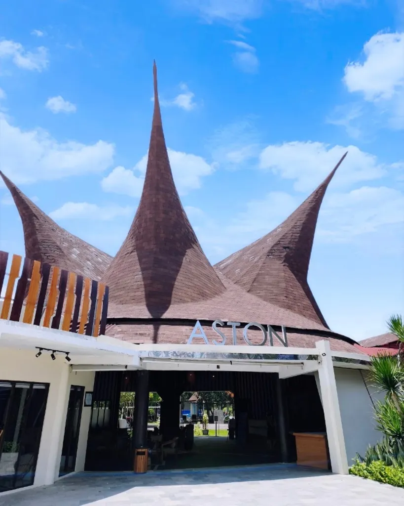 Aston Sunset Beach Resort, Gili T