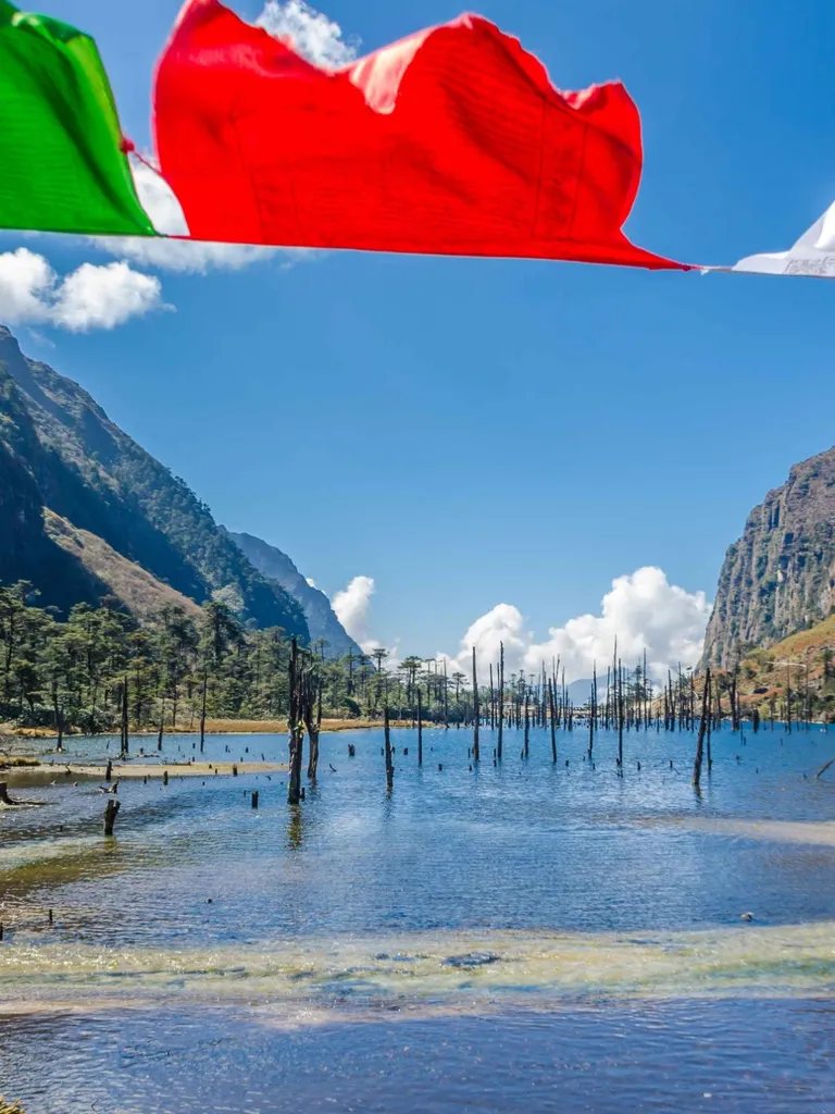 Bumla Pass & Sangester Lake
